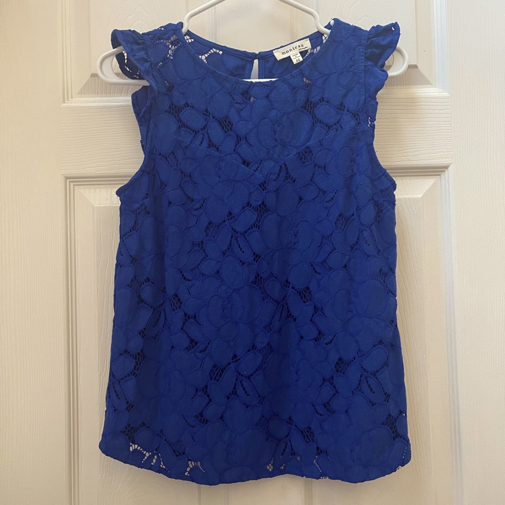 Monteau Blue Lace Floral Blouse, short sleeve, Size Small